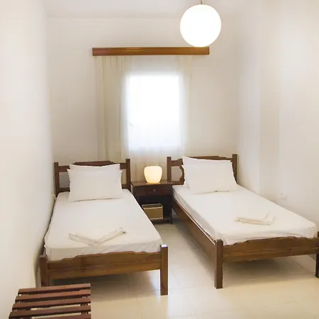 Iridanos アパート *