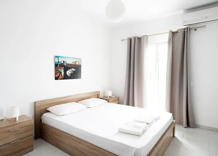 Iridanos アパート スキアトスタウン