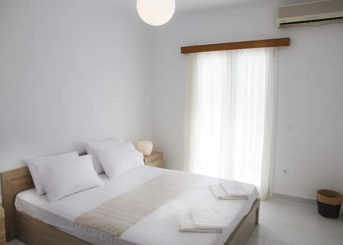 Iridanos アパート *