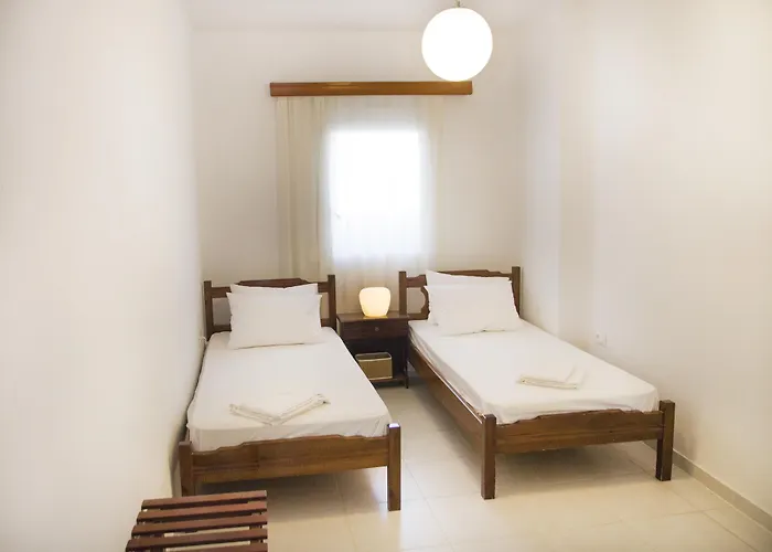 Iridanos アパート *