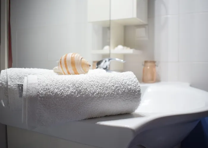 Iridanos 스키아토스 타운